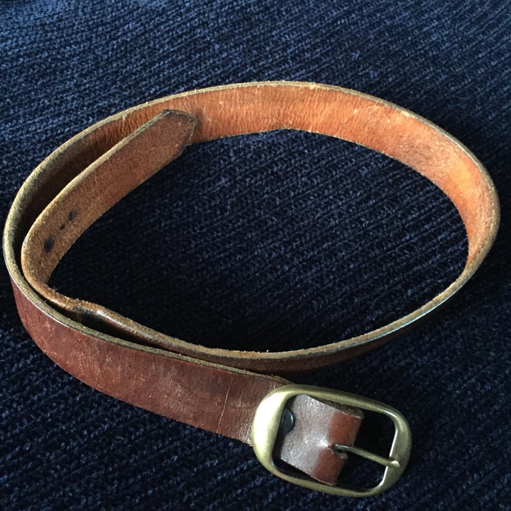 Vintage brown leather belt